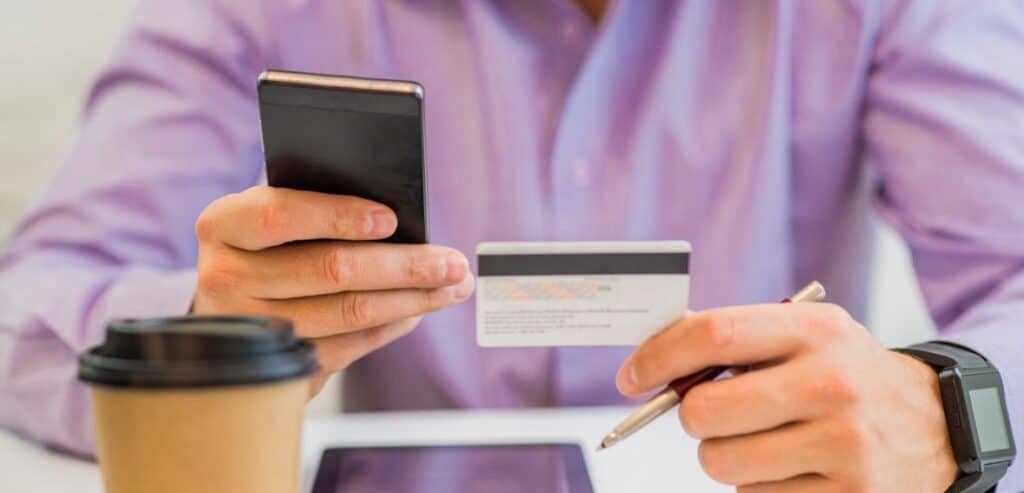 The Mechanics of Card Payments and Tips